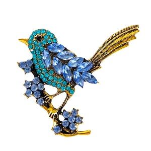 Cute HSN Heidi Blue Crystal Bird brooch